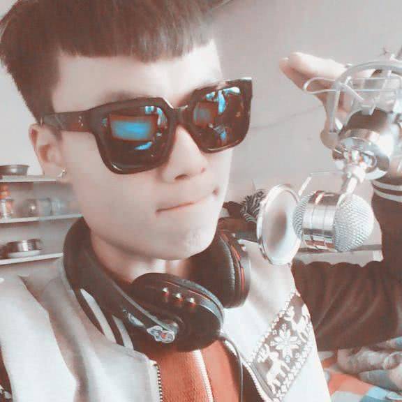 mc馒头-一人我两袖清风_网络歌手__企鹅fm